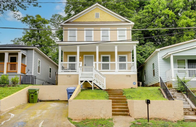 Spacious Atlanta Home ~ 2 Mi to Downtown!