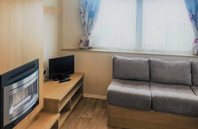 Spacious caravan with one double and two twin.