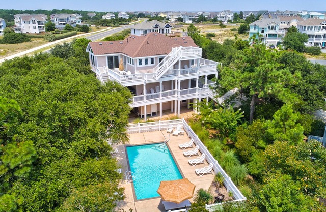 Spacious Dog-Friendly Home Near Beach w/WD, Private Pool & Hot Tub, WiFi, & AC