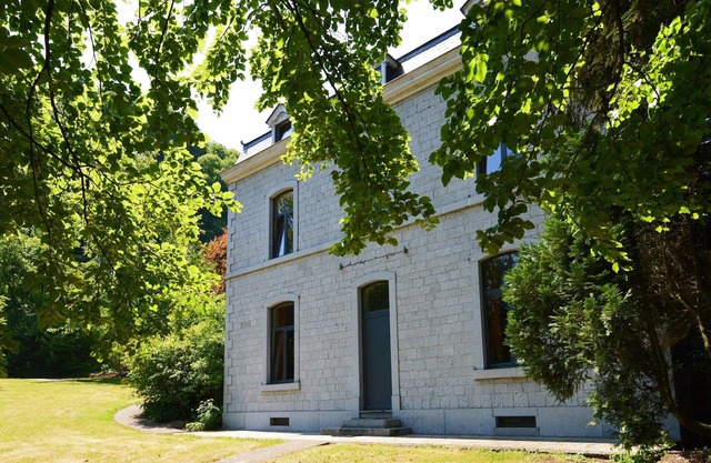 Spacious Durbuy group stay