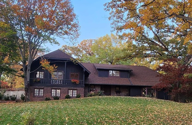 Spacious Family Friendly Home with Huge Yard