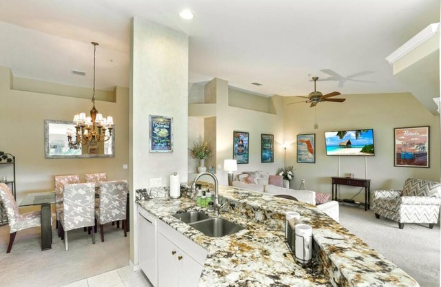 Spacious Golf Club Condo, Membership Available!