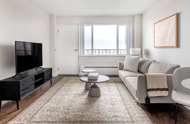 Spacious Highland 1BR, near Highland Park & Downtown by Blueground