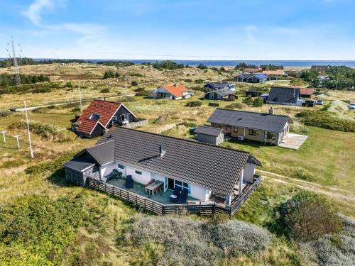 Spacious Holiday Home, Located Close To The North Sea, Halfway Between Hvide Sande And Søndervig, With A Spa And Sauna