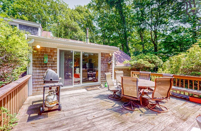Spacious home near the beach with deck, W/D, AC, & central location