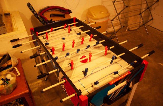 Spacious Home Southern Exposure Pool, Free Pool Heat, WiFi, Gameroom and more