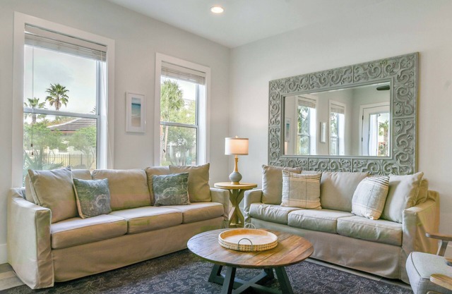Spacious Home w/Lagoon Pool Views & Seasonal Beach Trolley in Destin! 🌴🌺🌊