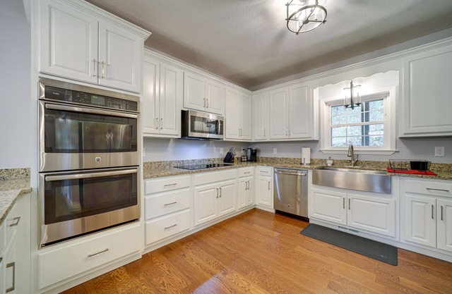 Spacious Lake Glenville Getaway w/Deck!