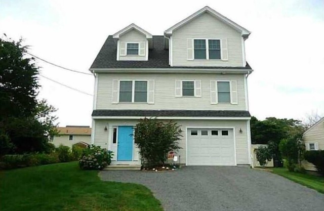 Spacious MODERN Narragansett Beach House with Water Views & Great Guest Reviews!