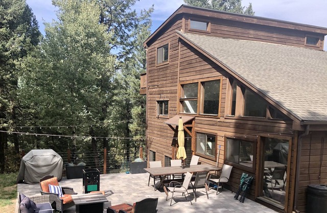 Spacious Mountain Home