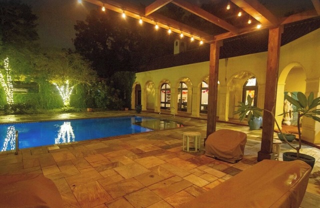 Spacious Nashville Estate: Groups, Outdoor Areas, Pool, Hot Tub, Near DWTN, 5BR