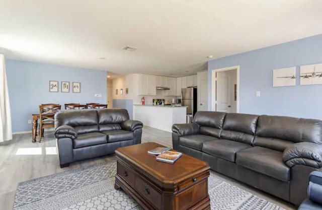Spacious, NEW Home with Gorgeous Edison Patio