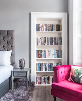 Spacious newly refurbished central apt
