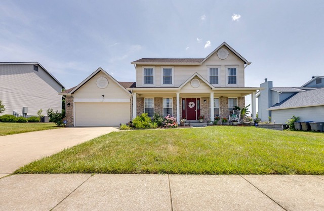 Spacious O'Fallon Vacation Home: 30 Mi to St Louis