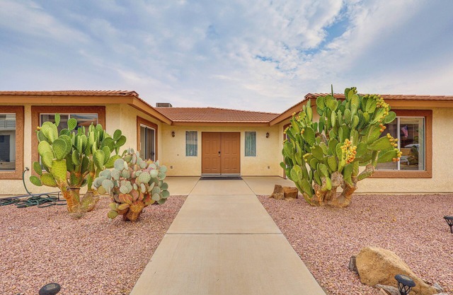 Spacious Parker Home w/On-Site River Access!