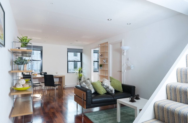 Spacious. Pimlico Station, Westminster + Fantastic Central Location +