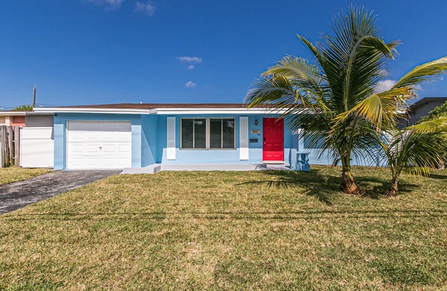 Spacious Three Bedroom Home w/Game Room