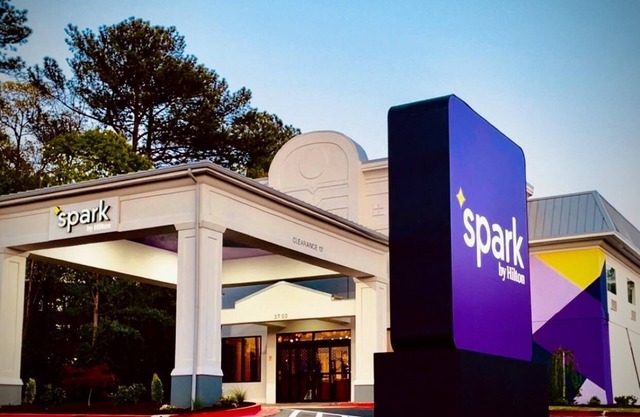 Spark by Hilton Duluth