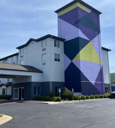 Spark by Hilton Lynchburg