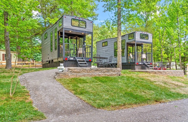 'Special Place' Near KY Lake (1 min from Carper's Cove) - 128 Joynter Rd
