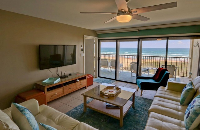 Specials! Luxe Oceanfront, WFH, Extra amenities!