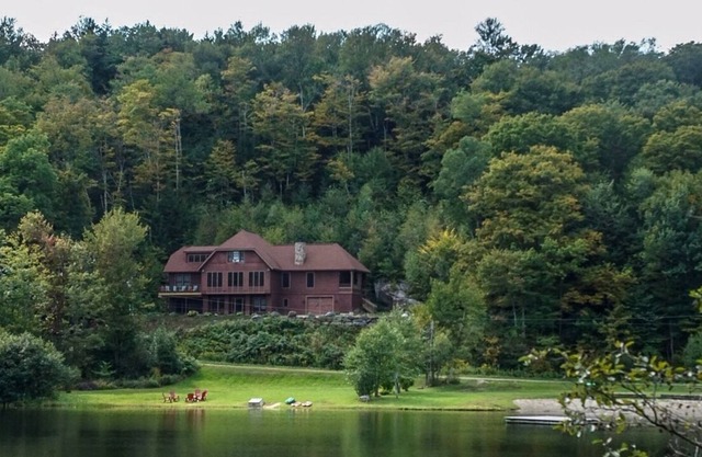 Spectacular 4 Season Home On Spruce Lake Near Mt. Snow