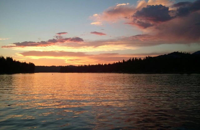 *Spectacular Lake Views Open Floor Plan Fully Stocked Huge Deck*