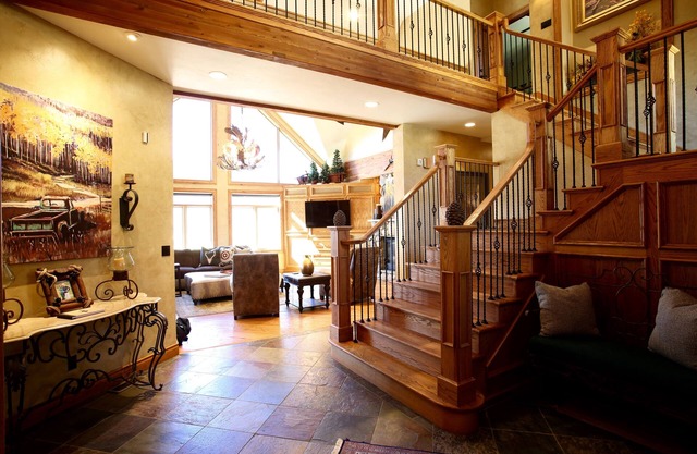 Spectacular Winter Park Retreat on Pole Creek Golf Course (15 min to WP)