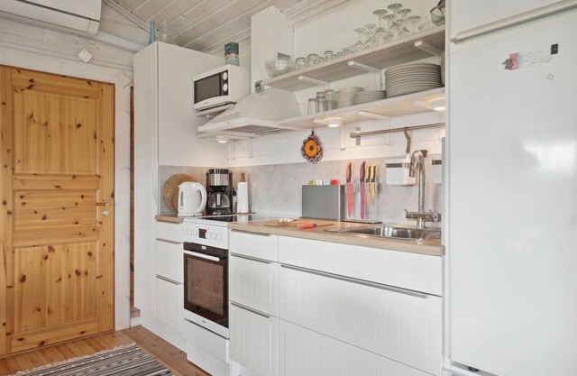 Spend a wonderful time in the vacation home with a view of the Limfjord.