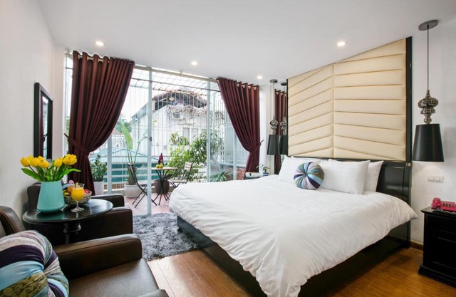 Splendid Holiday Hotel