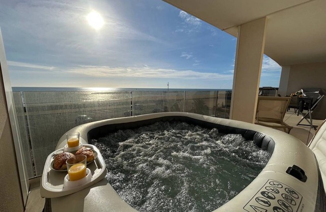 Splendid T2 sea view Valras-Plage!