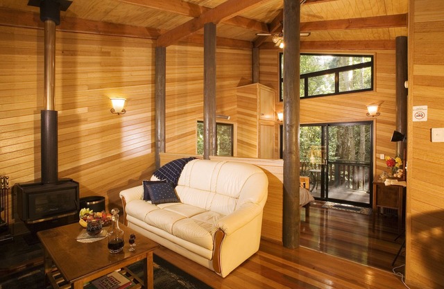 Springbrook Lyrebird Retreat