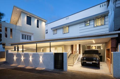 Sri Varee Residency- Near to KMCH hospital & Coimbatore Airport