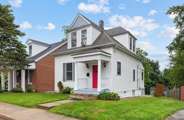 St. Charles, MO house with Private Patio