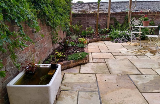 St Leonards/Hastings - stylish flat with own private garden