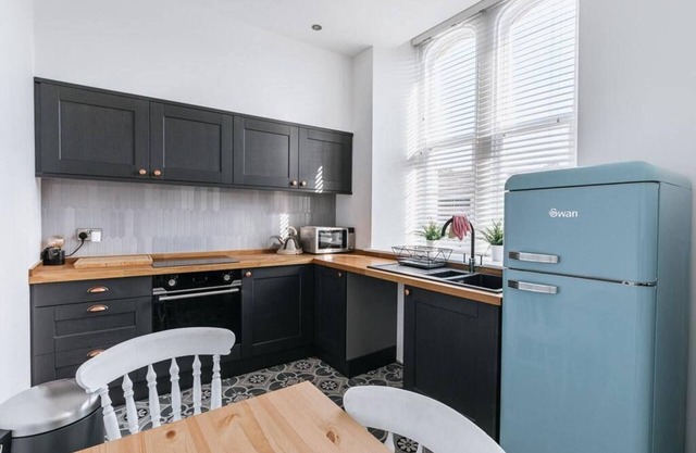 ST MARYS APARTMENT/1 BEDROOM MODERN ACCOMMODATION IN THE MARKET TOWN PENISTON