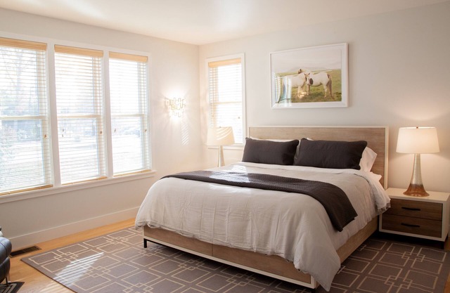 Stadium Cottage | Beautiful Home Steps Away From Scott's Stadium/UVA Grounds