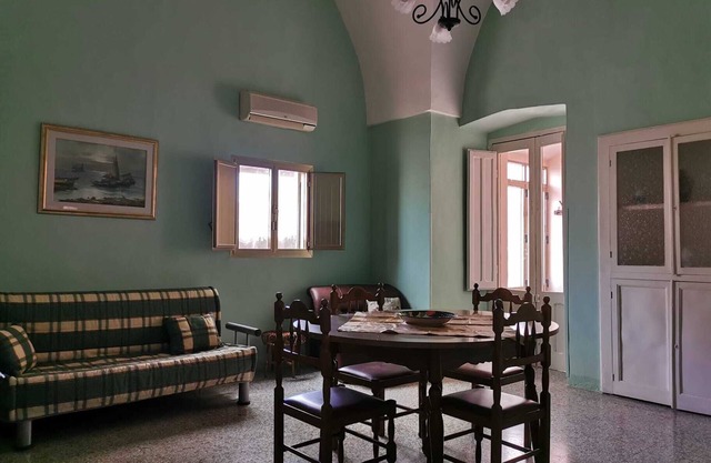 STAR VAULTED COTTAGE TYPICAL SALENTO INDEPENDENT 4 BEDS