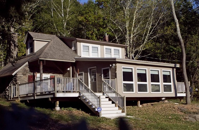 Star View Cabin- Cheerful 3 BR Country Getaway