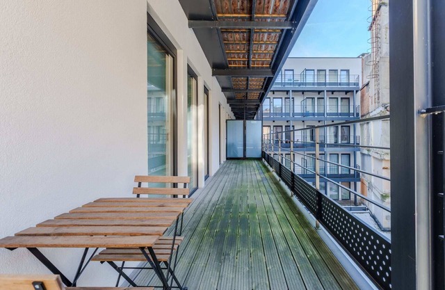 Stassart V - Two Bedroom Apartment, Sleeps 4