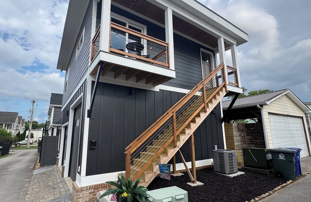 Stay and play in this modern stylish Southside Chattanooga apartment