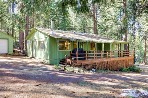 Stay Near Big Trees, Bring Your Pets Arnold Cabin