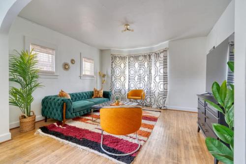 Stay Portland Collection - Lively 2BR Old Hollywood Apt - 92 WalkScore