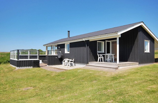 "Steffenie" - 400m from the sea by Interhome