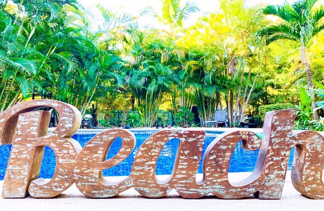 Steps from the beach and brand new: Casa Bonita - 6 beds, 5 baths, large pool!