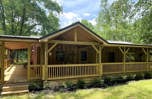 Still Heart Hollow Farm: A Leipers Fork Gem