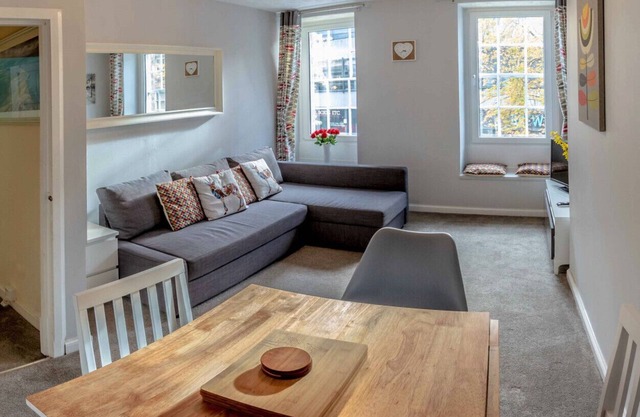 Stirling Central Apartment