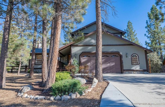 Stony Creek Cabin - Gorgeous home in the Eagle Mountain Estates