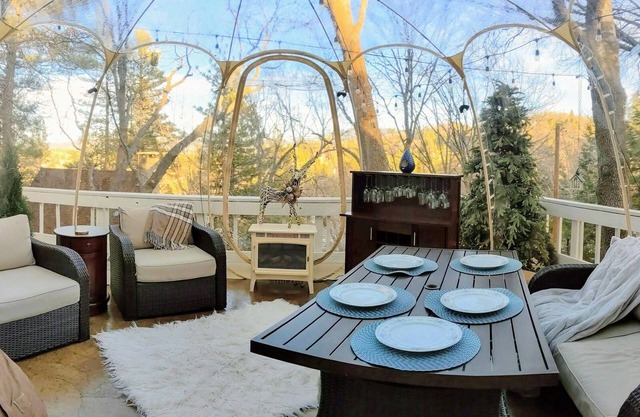 Storybook Cabin with Mountain and Lake Views on Emerald Bay and Bubble too!