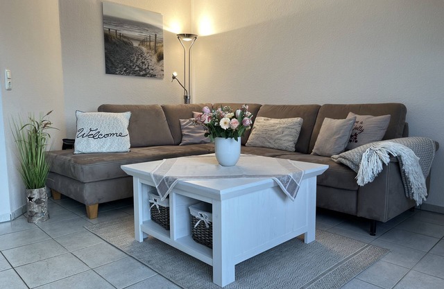 "Strandliebe" Spacious vacation apartment for 2 - 4 pers. in Duhnen plus crib